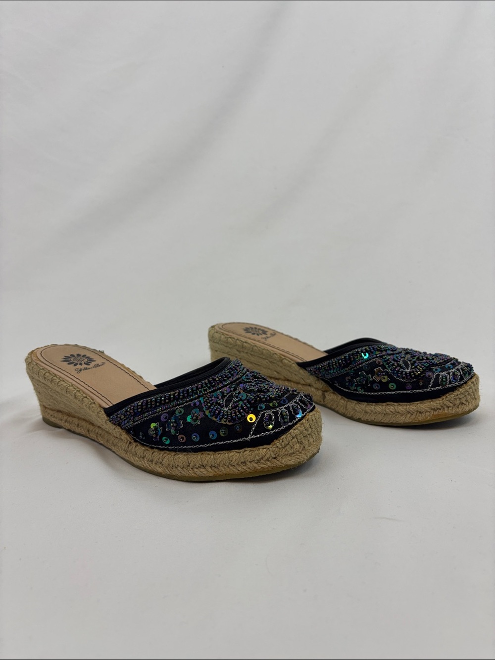 Wedge mule espadrilles